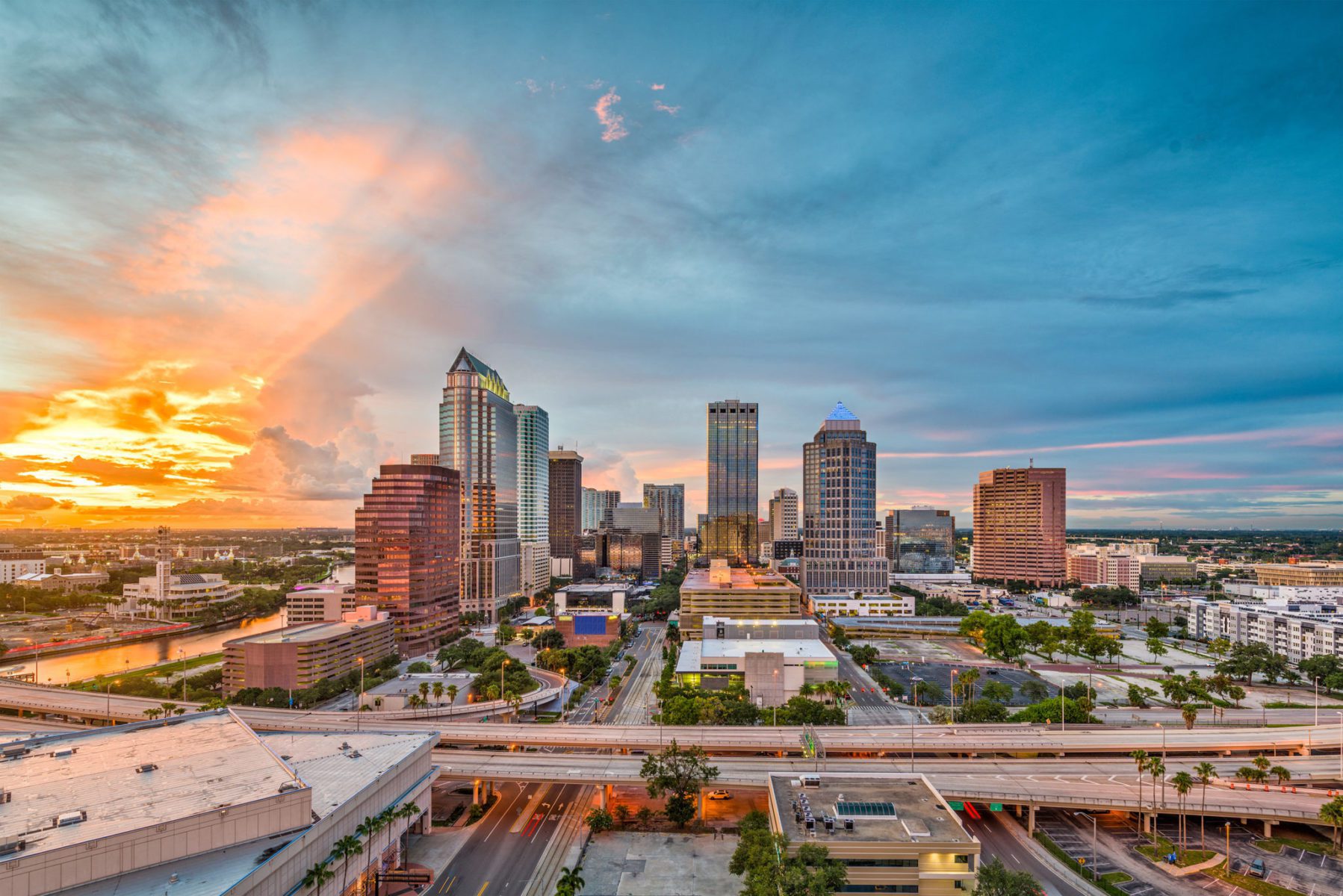 Temporary Housing Near Tampa, Fl: While You Search for a Place to Live